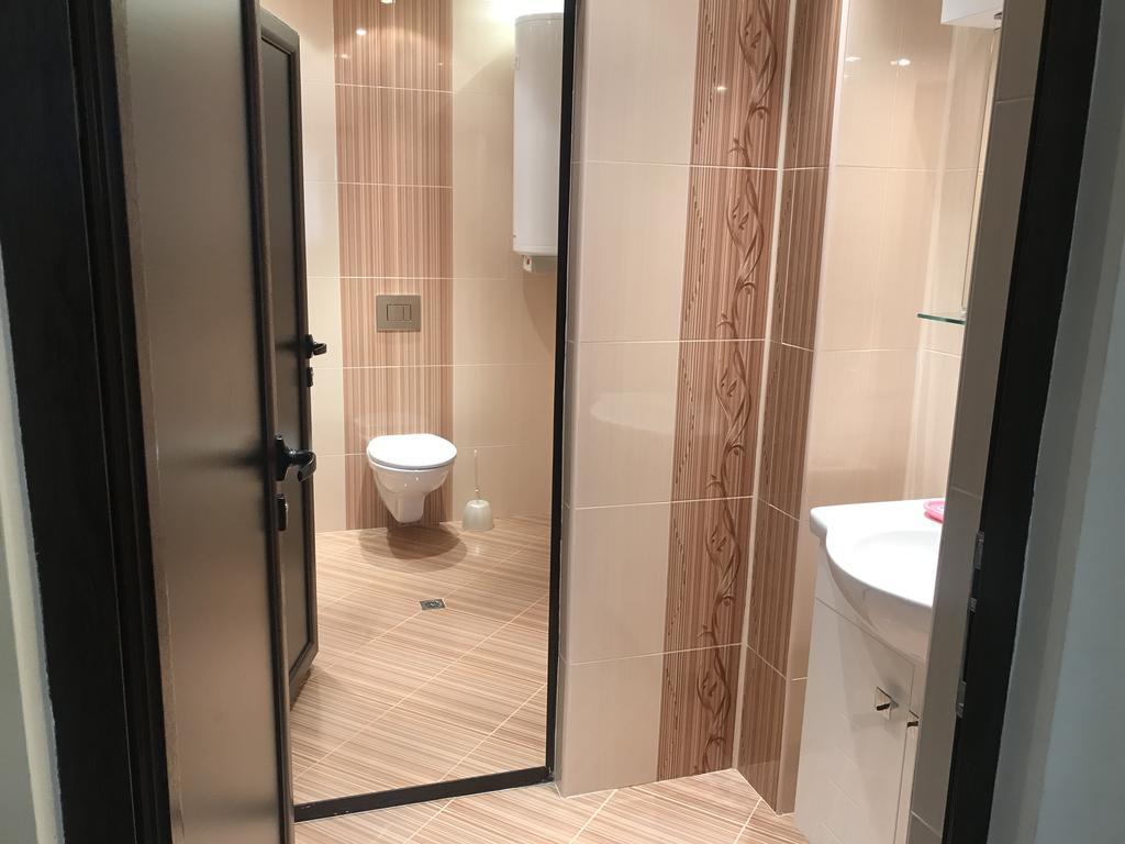 Отель Mutafova House Трявна Экстерьер фото